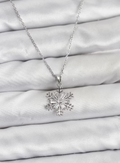 316l Çelik Zincir Gümüş Renk Kar Tanesi Model Zirkon Taşlı Kadın Kolye