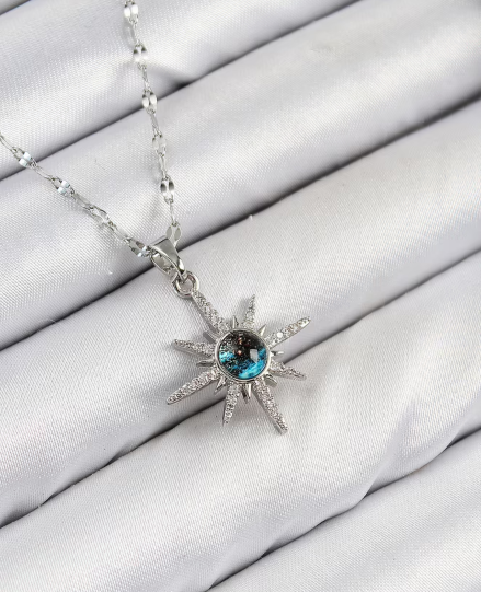 316l Çelik Zirkon Taşlı Kutup Yıldızı Model Gümüş Renk Kadın Kolye